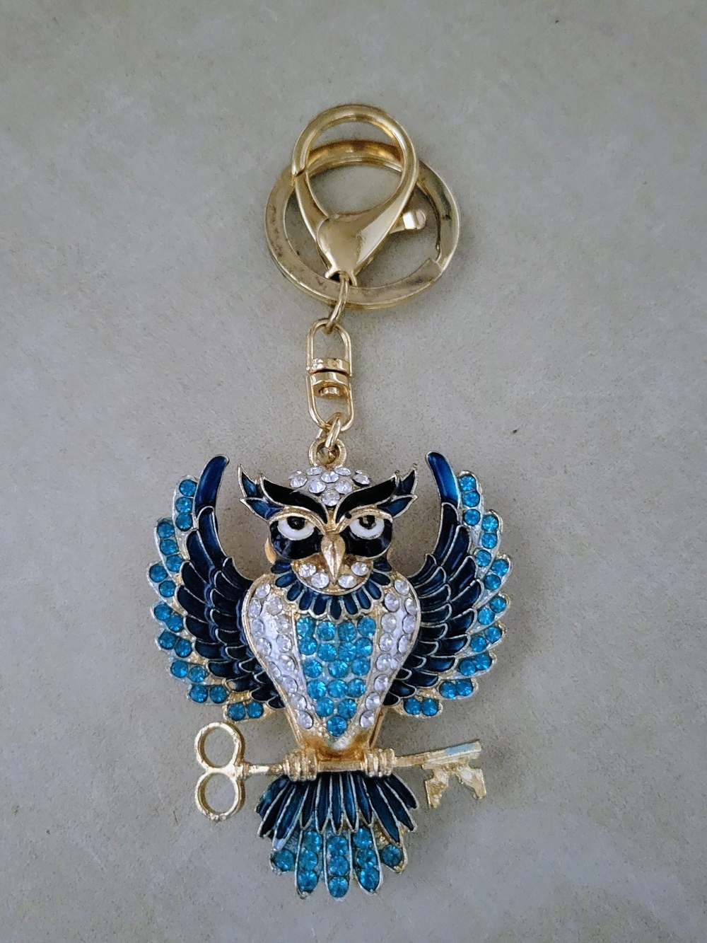 NWOT Blue Crystal Owl Keychain Charm